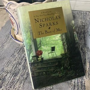 The best of Me by Nicholas Spark’s HARD COPY